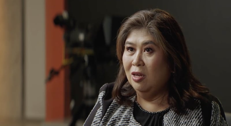 Jessica Soho hablando durante su discurso principal virtual para RootsTech 2026.
