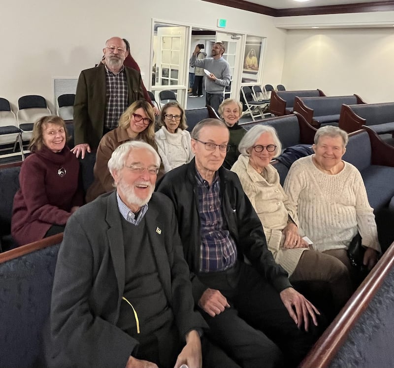 Invitados asisten a un evento interreligioso en el centro de reuniones de Capitol Hill en Washington, D.C., el 15 de noviembre de 2025. El evento conmemoró el décimo aniversario del centro de reuniones.
