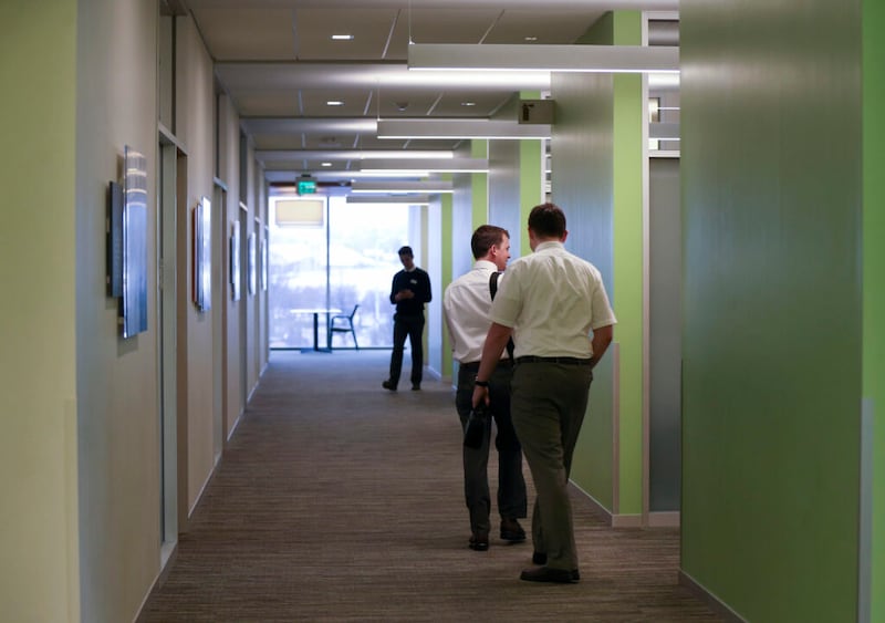 Una cantidad limitada de misioneros en capacitación, instructores y personal quedaron en el Centro de Capacitación Misional de Provo el miércoles, 25 de marzo de 2020. Los últimos grupos de misioneros que se encuentran en los 10 centros de capacitación misional de La Iglesia de Jesucristo de los Santos de los Últimos Días se irán para el fin de esta semana.