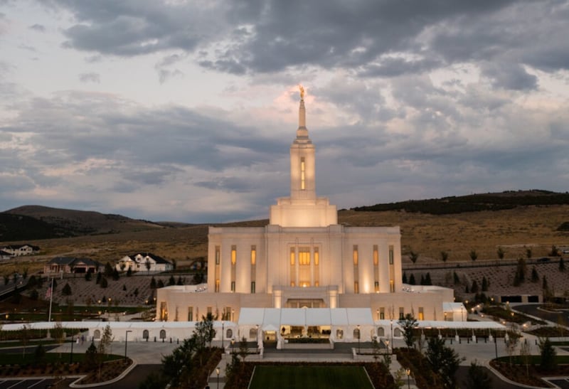 Se han agregado los toques finales al Templo de Pocatello, Idaho de La Iglesia de Jesucristo de los Santos de los Últimos Días a medida que comienza la jornada de puertas abiertas esta semana. Esta foto fue tomada el domingo, 12 de septiembre de 2021.