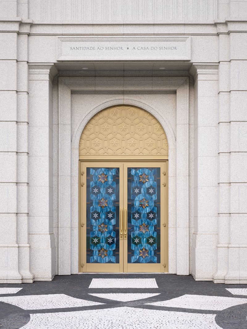 Puertas de entrada del Templo de Belo Horizonte, Brasil.