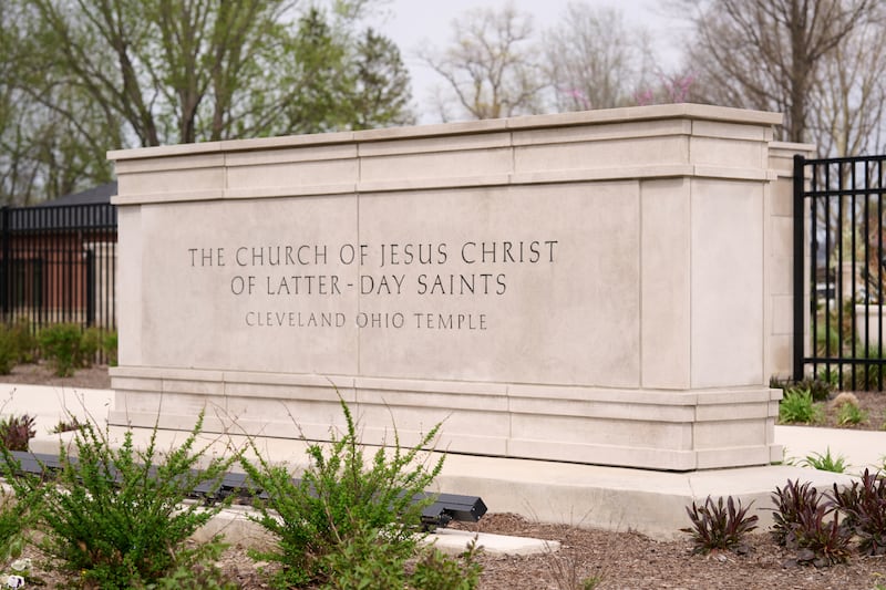 El letrero conmemorativo del Templo de Cleveland, Ohio.