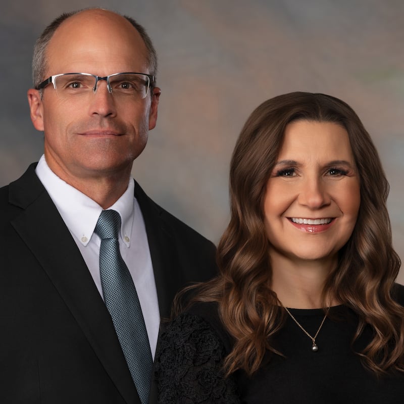 Tyler C. Sorenson y Karen E. Sorenson, quienes servirán como presidente y compañera de la Misión Mozambique Maputo a partir de julio de 2026.