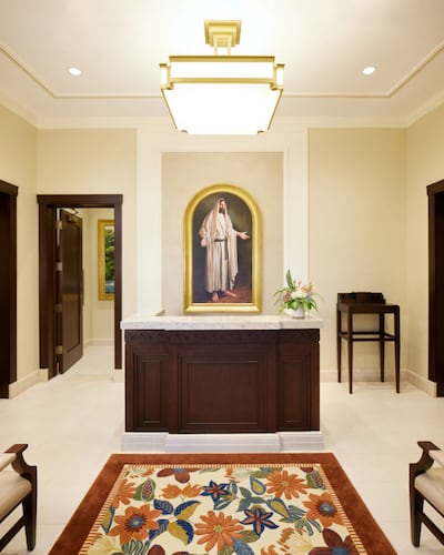 El mostrador de recomendaciones en el Templo Yigo Guam.