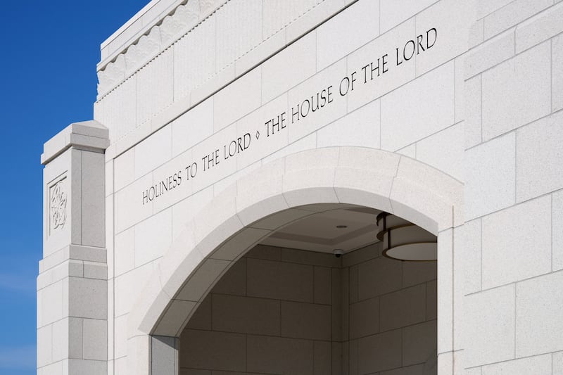 El exterior del Templo de Willamette Valley, Oregón.