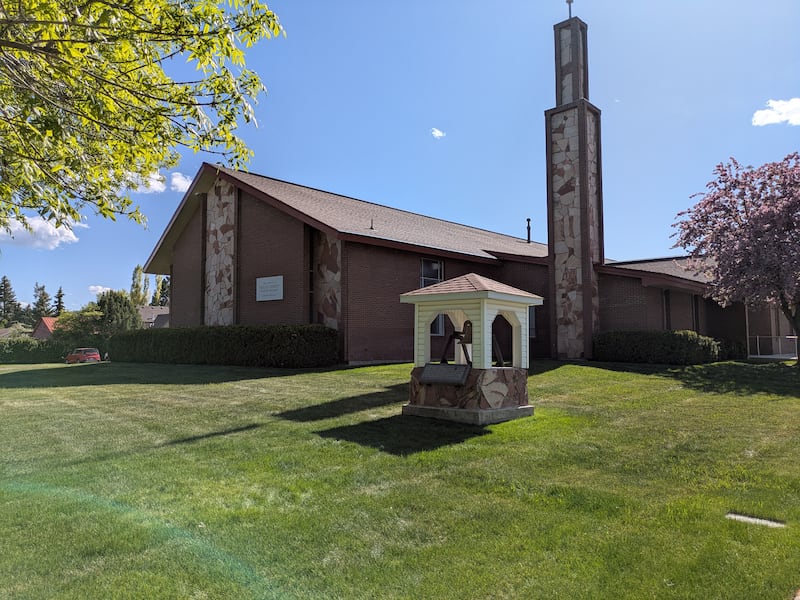 Un centro de reuniones de La Iglesia de Jesucristo de los Santos de los Últimos Días en Garden City, Utah.