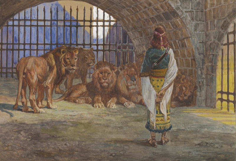 James Jacques Joseph Tissot (1836-1902) y Michel Simondy (1870-1933), “Daniel en el foso de los leones”, c. 1896-1904, gouache sobre tabla, 7 4/7 x 11 pulgadas, Museo Judío, Nueva York. Imagen proporcionada por el Museo Judío, Nueva York. Regalo de los herederos de Jacob Schiff. La representación de la una historia familiar del Antiguo Testamento se incluye en una exposición de 2022 en el Museo de Arte de BYU.