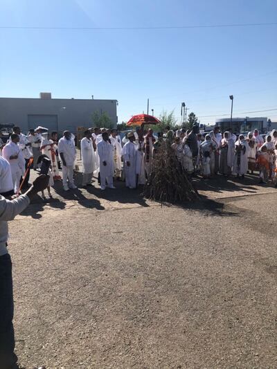 La estaca Creekside Layton Utah y la Iglesia Ortodoxa Etíope Tewahedo Santa María de Utah participan en un festival, el 22 de agosto de 2021.