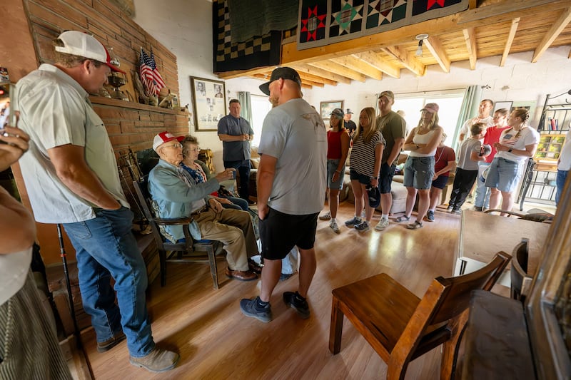 El presidente Dallin H. Oaks es bisnieto de Abinadi y Hannah Seely Olsen, cuya familia se reunió en Joe's Valley para su reunión familiar bienal el sábado, 4 de julio de 2026.