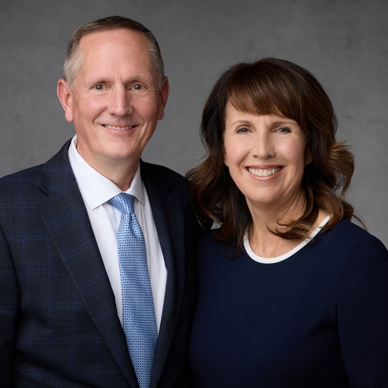 Matt Ingersoll y Marianne Ingersoll, quienes servirán como presidente y compañera de la Misión Brasil São Paulo Norte a partir de julio de 2026.