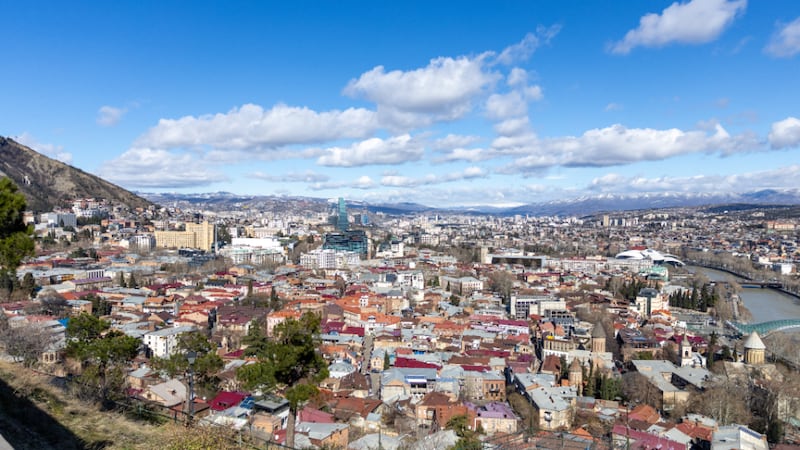 Una vista de Tiflis, Georgia, el jueves 5 de marzo de 2026.