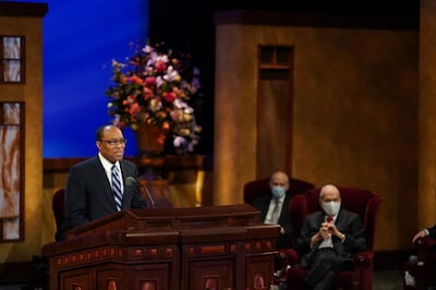 Hermano Ahmad S. Corbitt habla durante la sesión General del Sacerdocio de la 191ª Conferencia General Anual de La Iglesia de Jesucristo de los Santos de los Últimos Días, el 3 de abril de 2021.