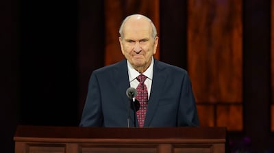 El presidente Russell M. Nelson habla en el Teatro del Centro de Conferencias durante la sesión del sábado por la mañana de la Conferencia General Semestral N.° 190 de la Iglesia de Jesucristo de los Santos de los Últimos Días el 3 de octubre del 2020.