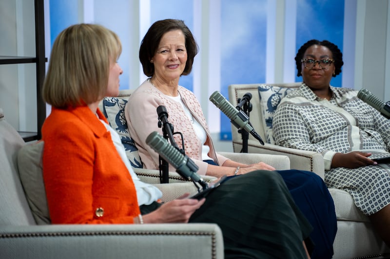 Presidenta Susan H. Porter, hermana Amy A. Wright y hermana Tracy Y. Browning se unen a un episodio del podcast de Church News lanzado el martes, 28 de julio de 2026.