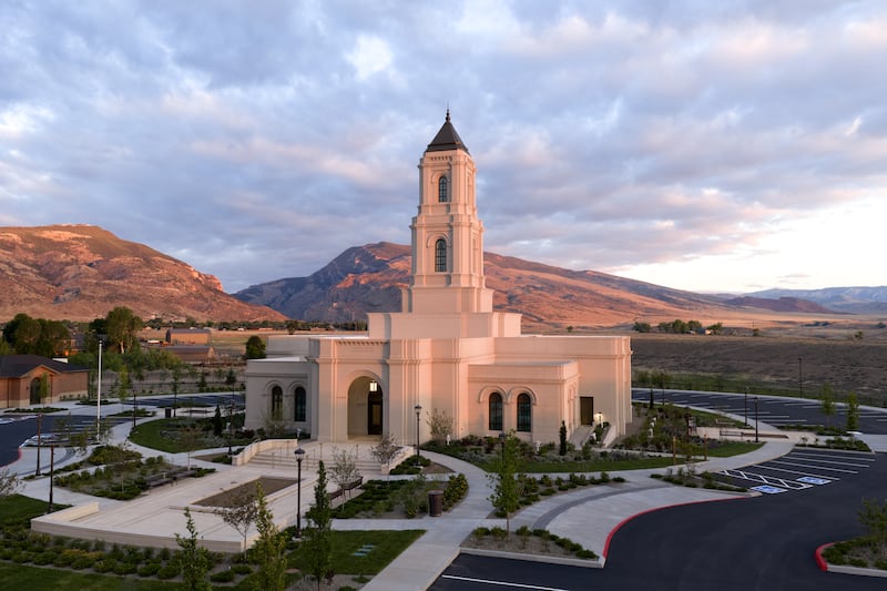 El Templo de Cody, Wyoming al amanecer.