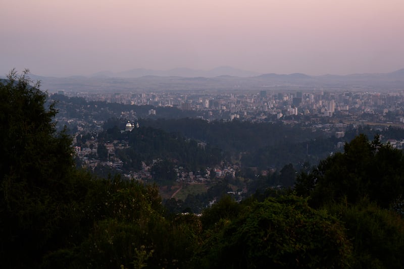 Addis Ababa, Etiopía, se muestra el 30 de octubre de 2025.