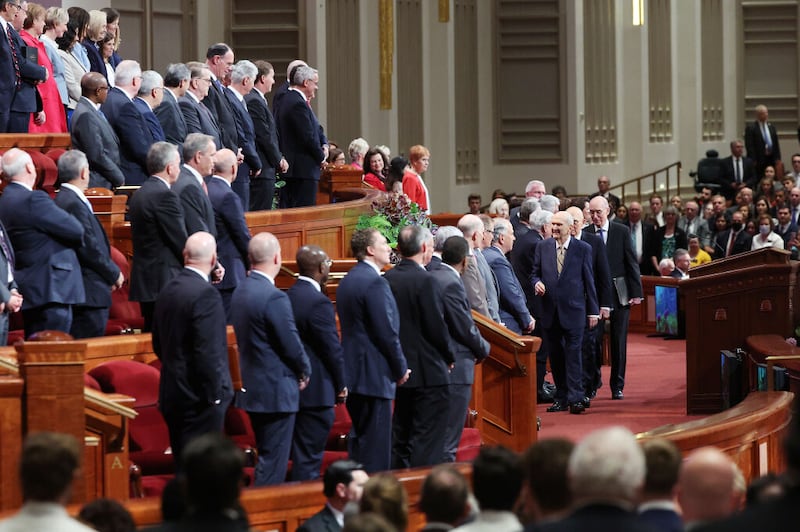 La sesión del domingo, 3 de abril de 2022, por la tarde, de la 192º Conferencia General Anual de La Iglesia de Jesucristo de los Santos de los Últimos Días.