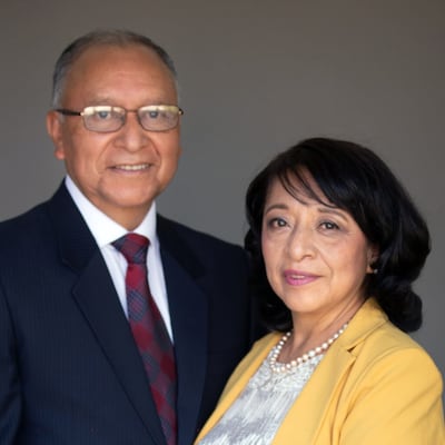 Ysrael Escobar López y Marta I. Sánchez de Escobar.